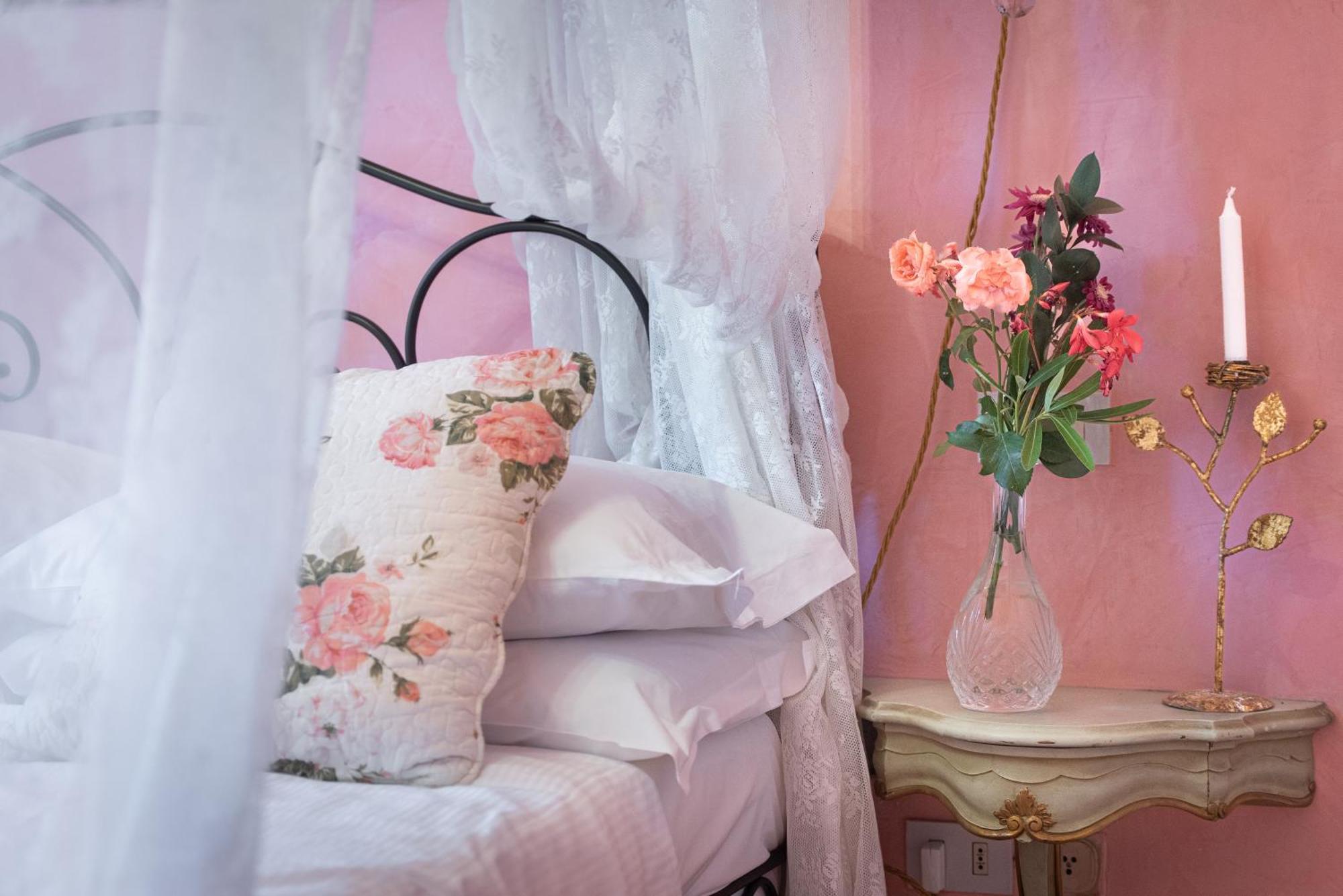 Bibi Boutique Arezzo Living Suite Rosafragola & Verdeconiglio Eksteriør bilde