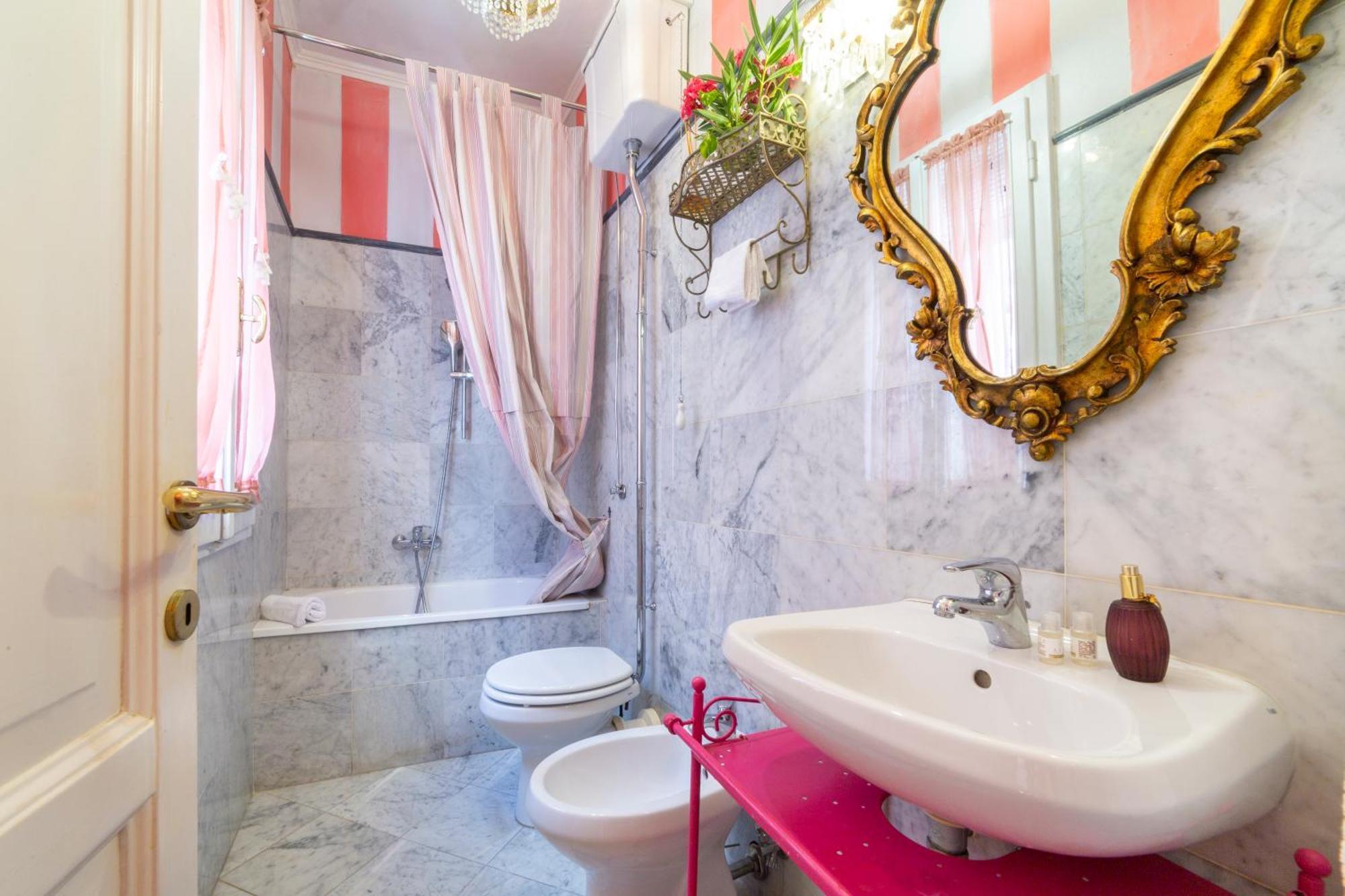Bibi Boutique Arezzo Living Suite Rosafragola & Verdeconiglio Eksteriør bilde